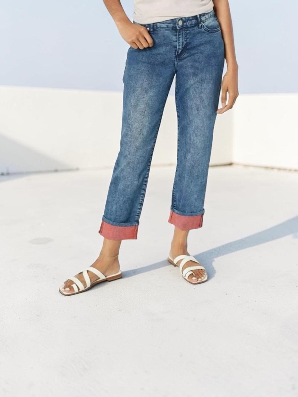Lori Goldstein Boyfriend Jeans with Contrast Cuffs-Medium Wash A399465 size 6